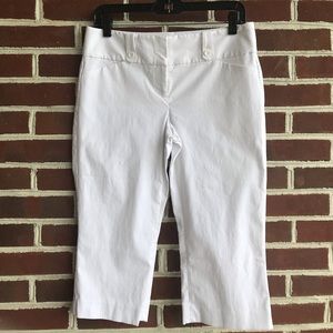The Limited White Cropped Pants Size 6